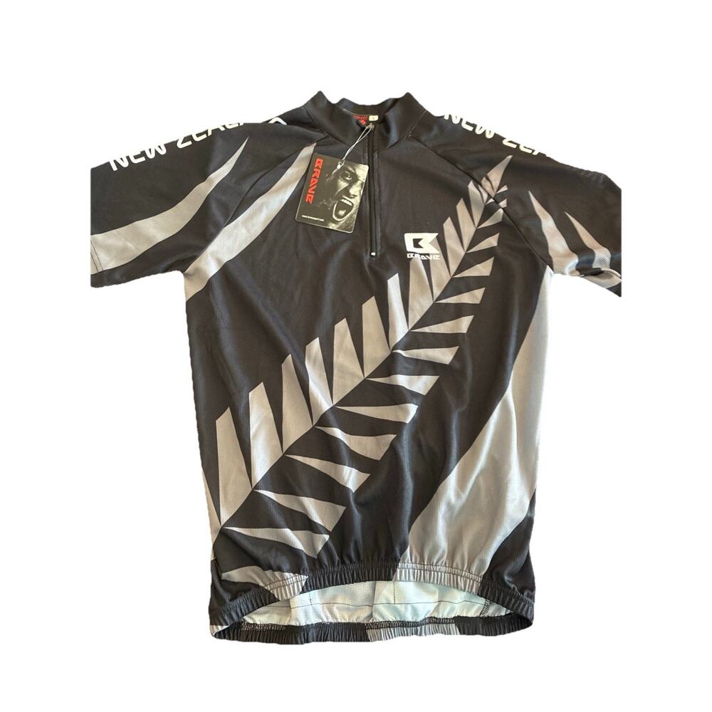 NWT Brave Shirt Mens Large Cycling Short Sleeve New Zealand Brave Mens Black NEW